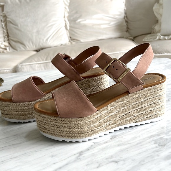 Gianni Bini Suede Platform Espadrilles - Picture 1 of 5